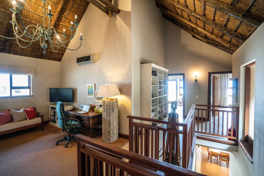 4 Bedroom Property for Sale in Kleinemonde Eastern Cape
